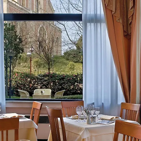 Szálloda Terme Marco Polo 3*